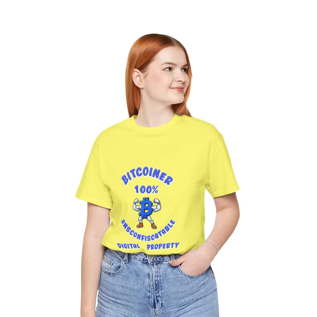 Front view of a model wearing the yellow Bitcoiner 100% t-shirt, advocating for absolute financial ownership.